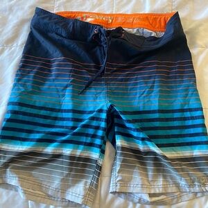 !! STYLISH SWIM TRUNKS !!